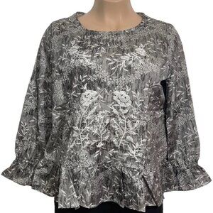 LA BELLUM HILLARY SCOTT Floral Ruffled Top Women's XL Grey Embroidered Scoop NWT